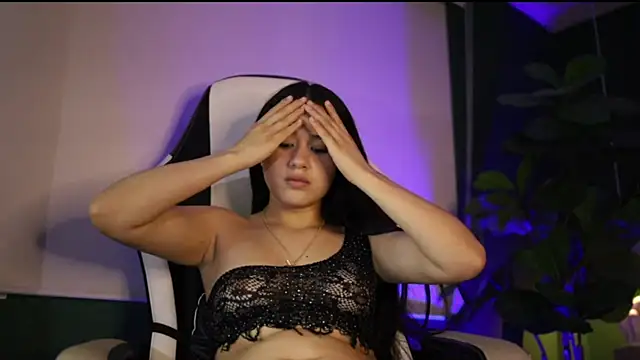 Danaa_Rousee_ webcam