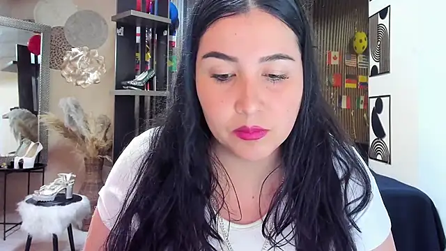 BBWLuxuryMuse webcam