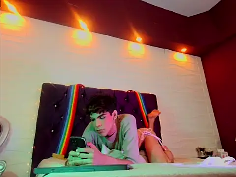 Nicolass_23 webcam