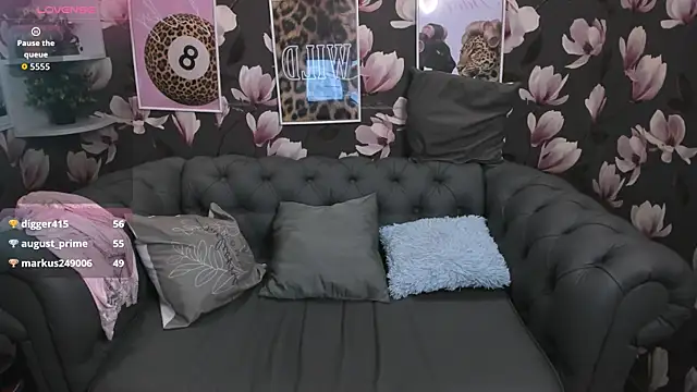 Kristi_Sin webcam