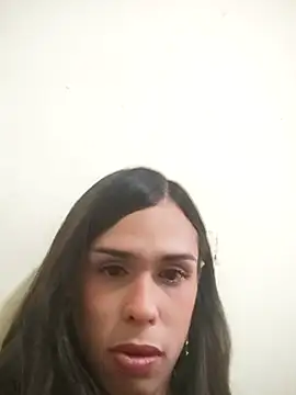 pretty_ariiel webcam