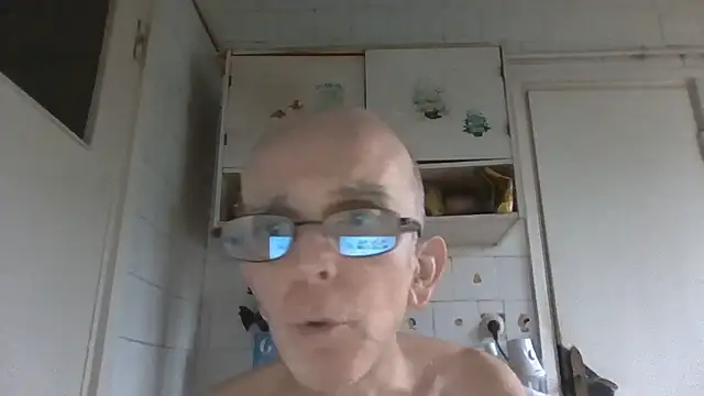 mariusica1@xh webcam