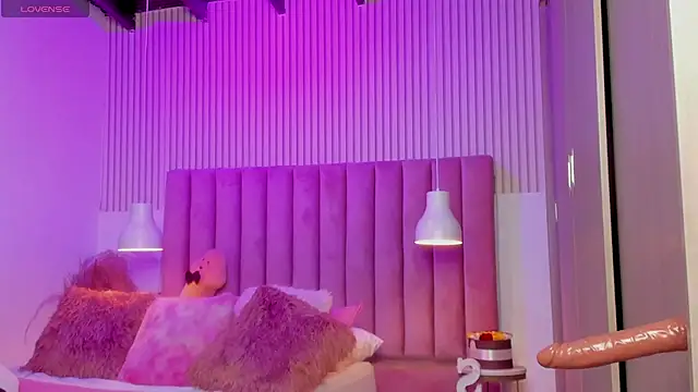 ScarlettDreamss7 webcam