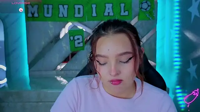 mia_foster_t webcam