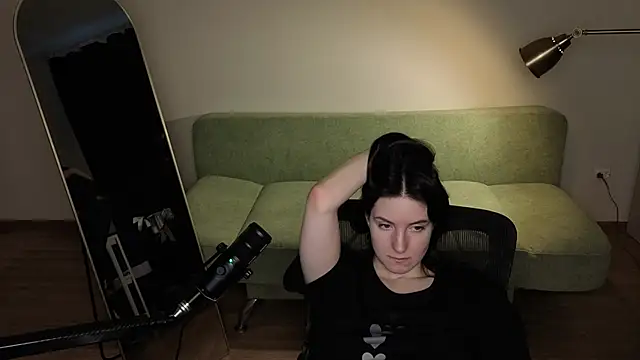 Naomi_Velvet webcam