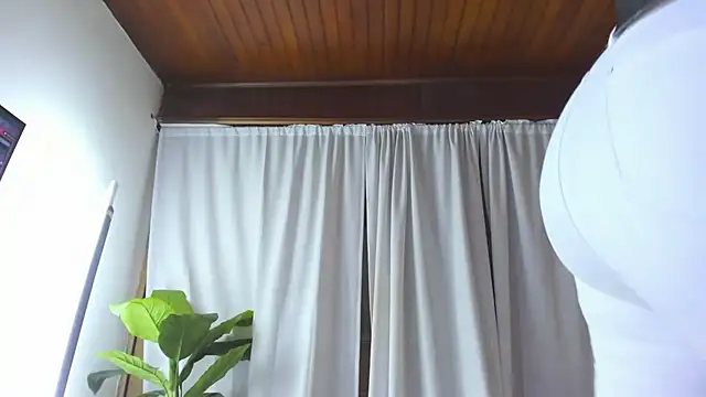 NikollSalas webcam