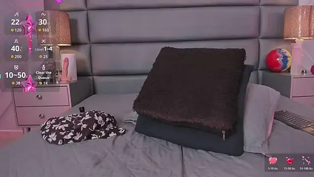 AlexaFoxx_ webcam