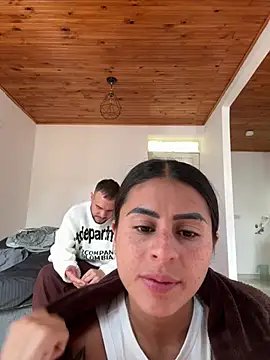 lunasex06 webcam
