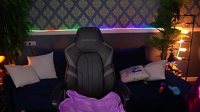 FairyMerry webcam