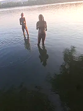 Sexycouple3518 webcam