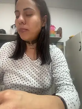 MadisonYoung000 webcam