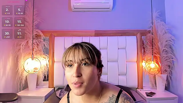 Amy_and_Alex webcam