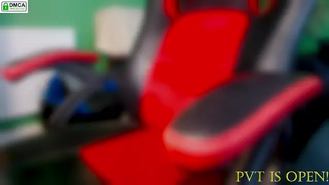 justmehorny1983 webcam