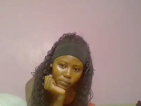 cute_bee webcam