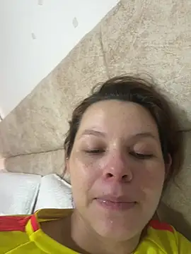 miacarrot webcam