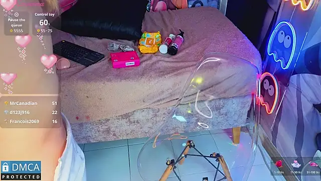 nena_cupcake_ webcam