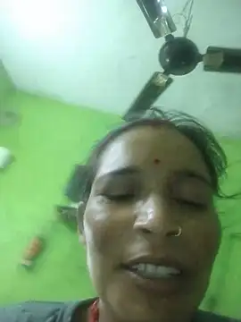 Hot_Kajal5 webcam