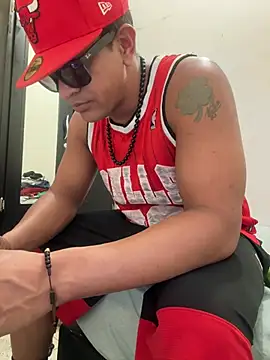 bigdick211292 webcam