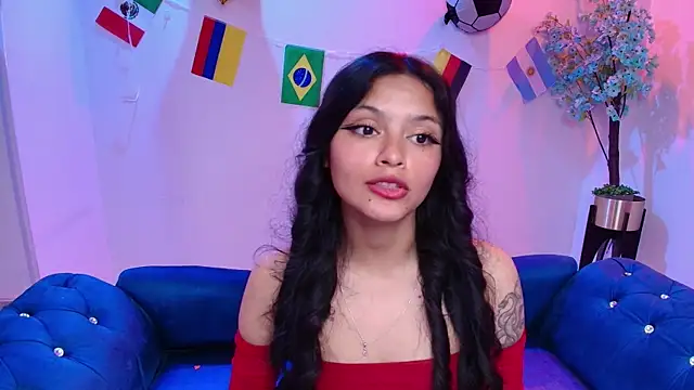 Maddie_T18 webcam