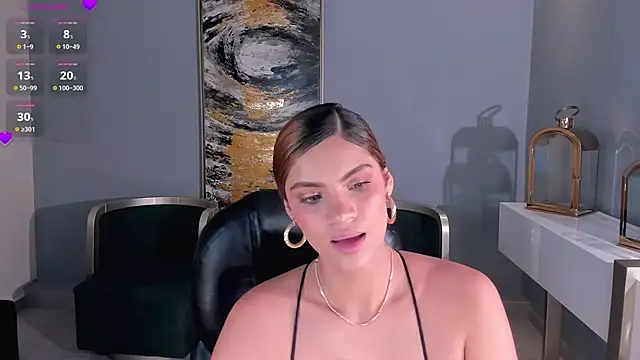 KyomiVelvet webcam