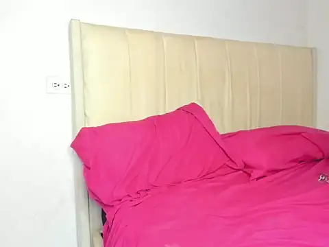 Allissonn222 webcam