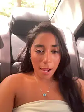 SaryJonex webcam