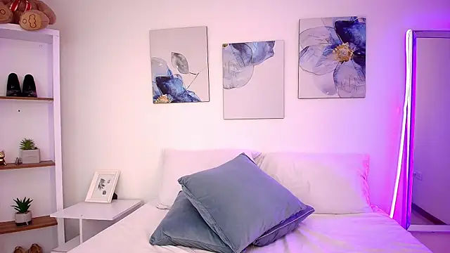 Isabella_Harley webcam