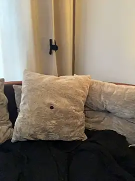 salomesweet13 webcam