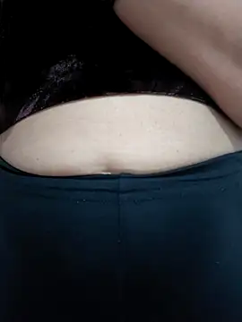 Aarti909090 webcam
