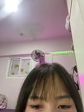 Lov3lily webcam