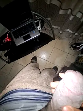 BigD_Mikee webcam