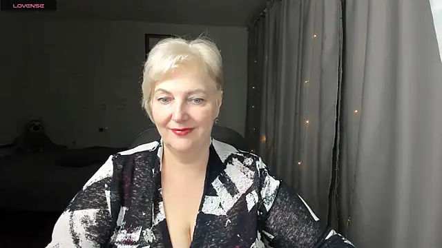 Mary-Leee webcam