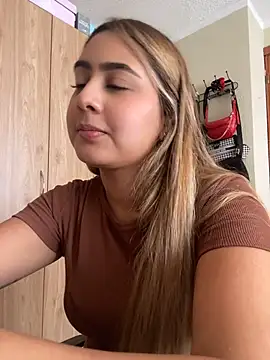 Miabonnett_ webcam