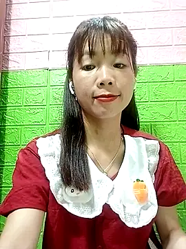 AmyLinee01 live cam on StripChat