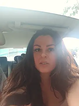 BaddieBellaUK webcam