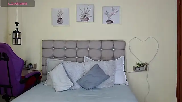 _naomi_s webcam