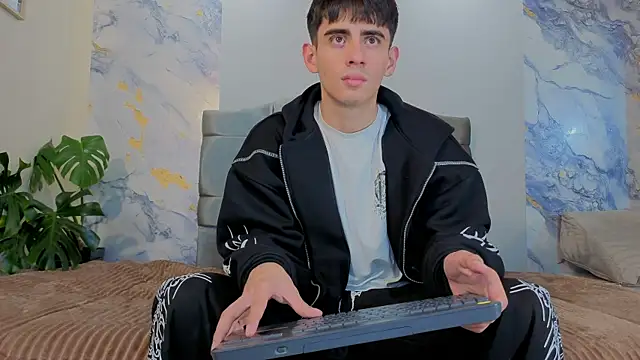demian_hot99 webcam