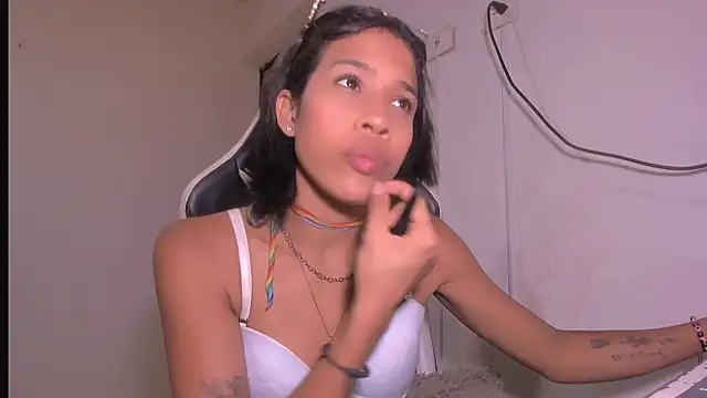 bad_girl_xxx webcam