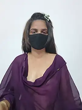 sexy_bhabhii (F young) - Last tipper name on my boobs