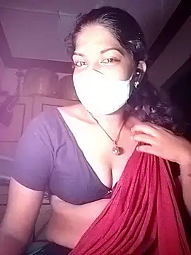 Tamil_Kavitha live cam on StripChat