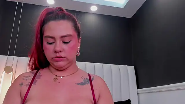 miia_blumm webcam