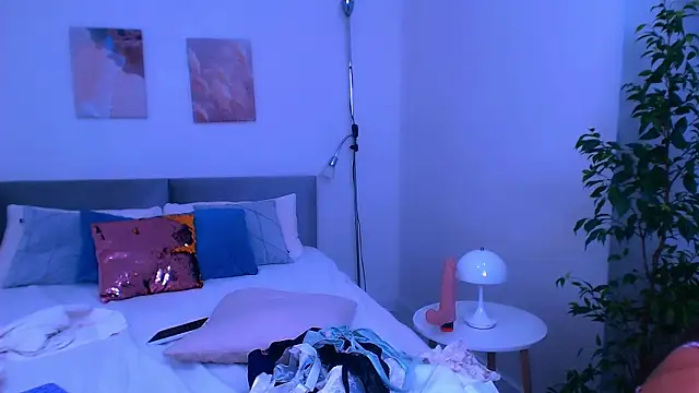 Summer_Finn webcam