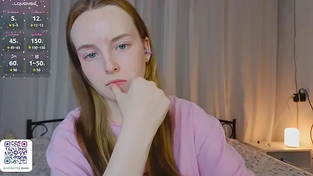 bae_cake_ webcam