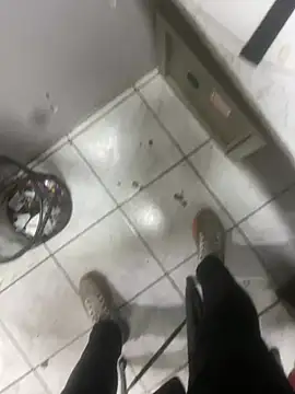 flacohot6 (M young) - Quiero masturbarme en el trabajo