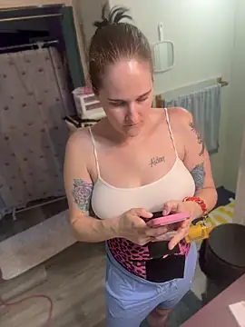 lolabunny9 live cam on StripChat