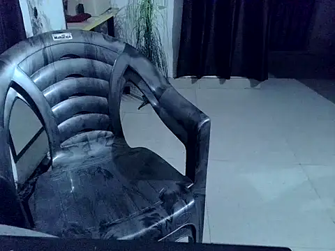 Desi_Villeger_Sexy live cam on StripChat