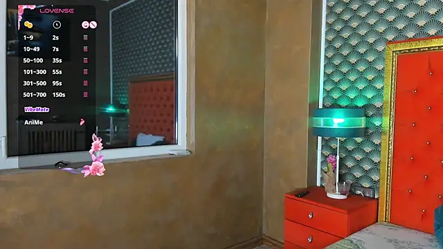 VallerieJones live cam on StripChat