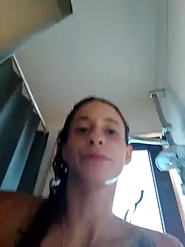 CherryMaus live cam on StripChat