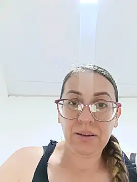 miss_hanna07 live cam on StripChat