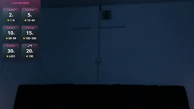 light_eyes_ live cam on StripChat